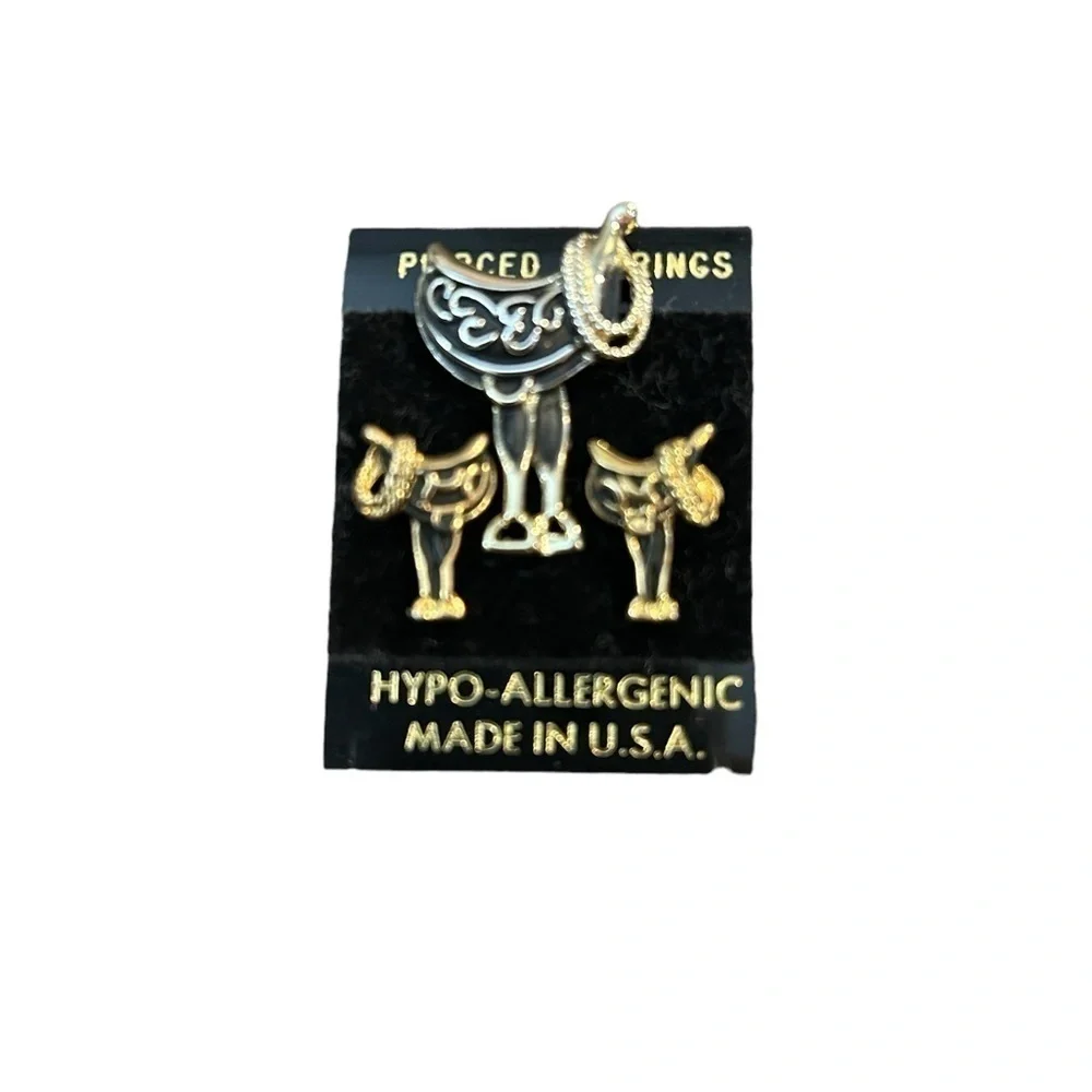 Silver & Gold Tone Horse Saddle Pierced Earrings & Tac Pin Hypo-Allergenic Set - Picture 3 of 4